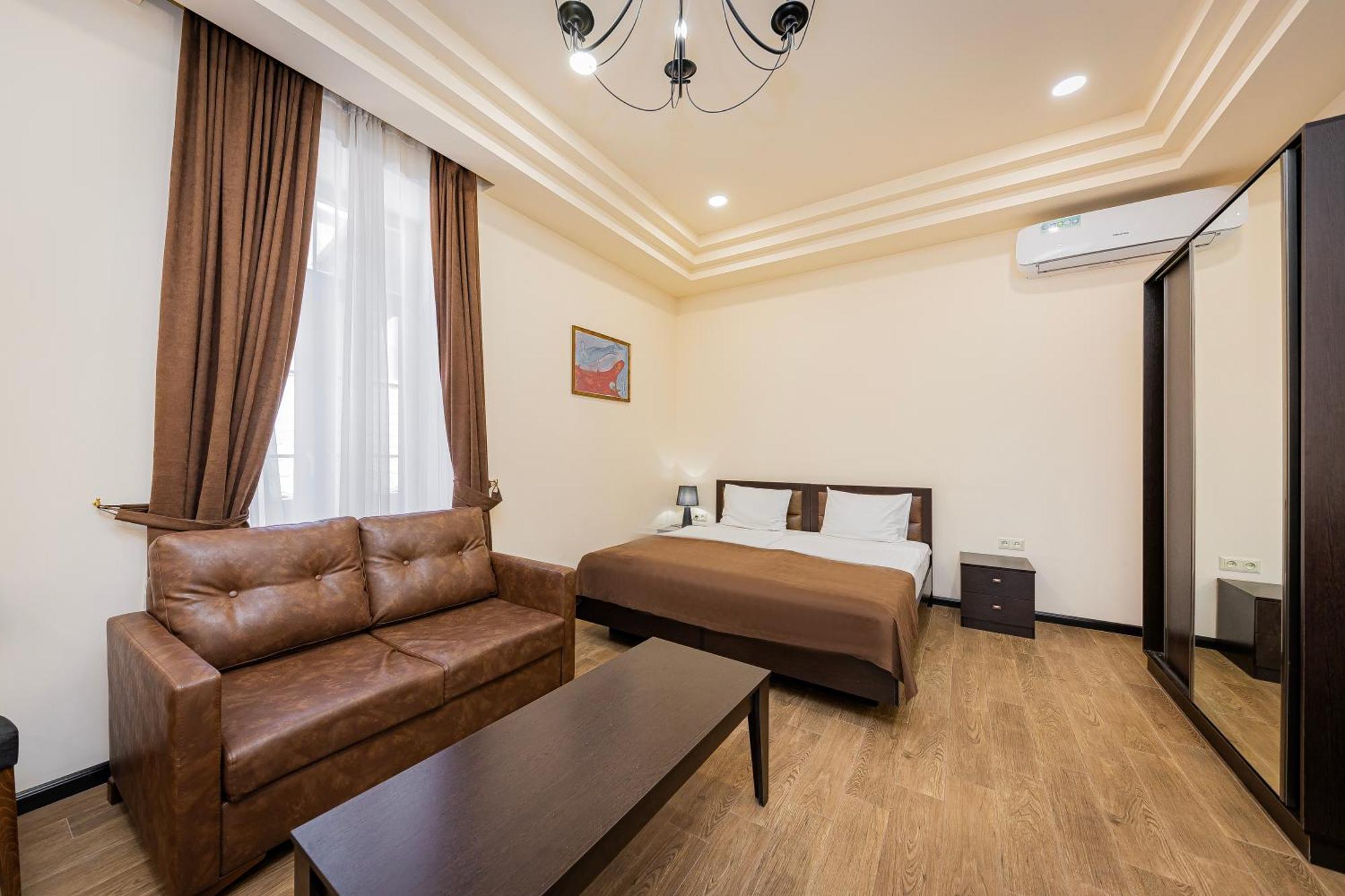 Boutique Living Hotel Yerevan Luaran gambar
