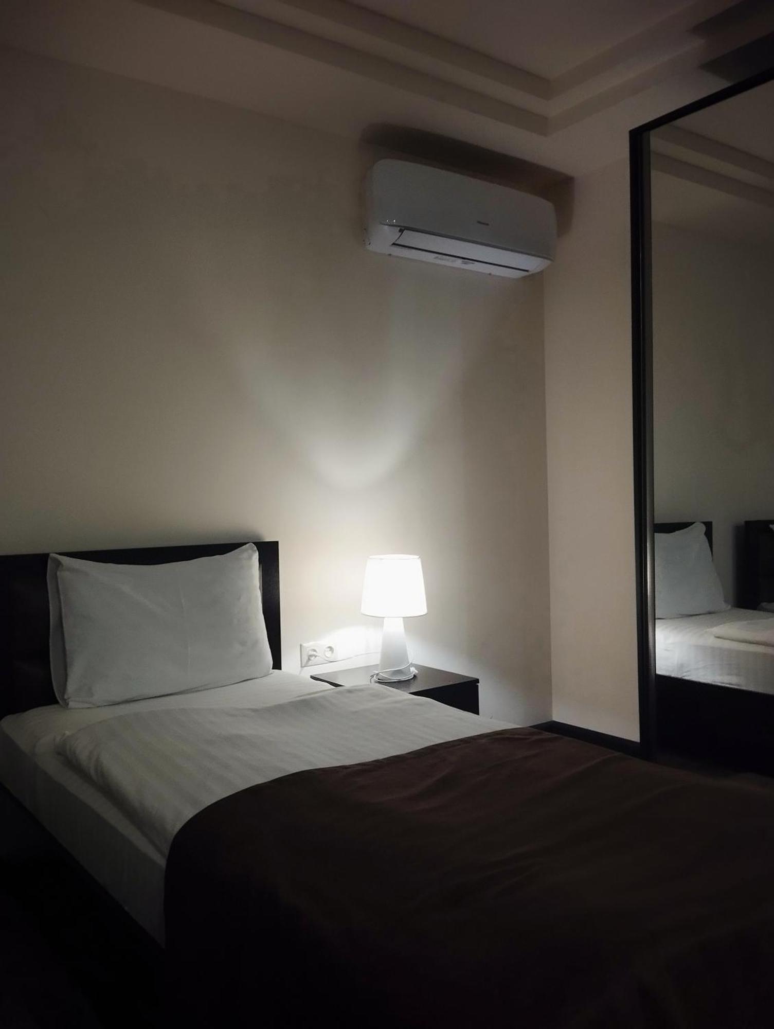 Boutique Living Hotel Yerevan Luaran gambar