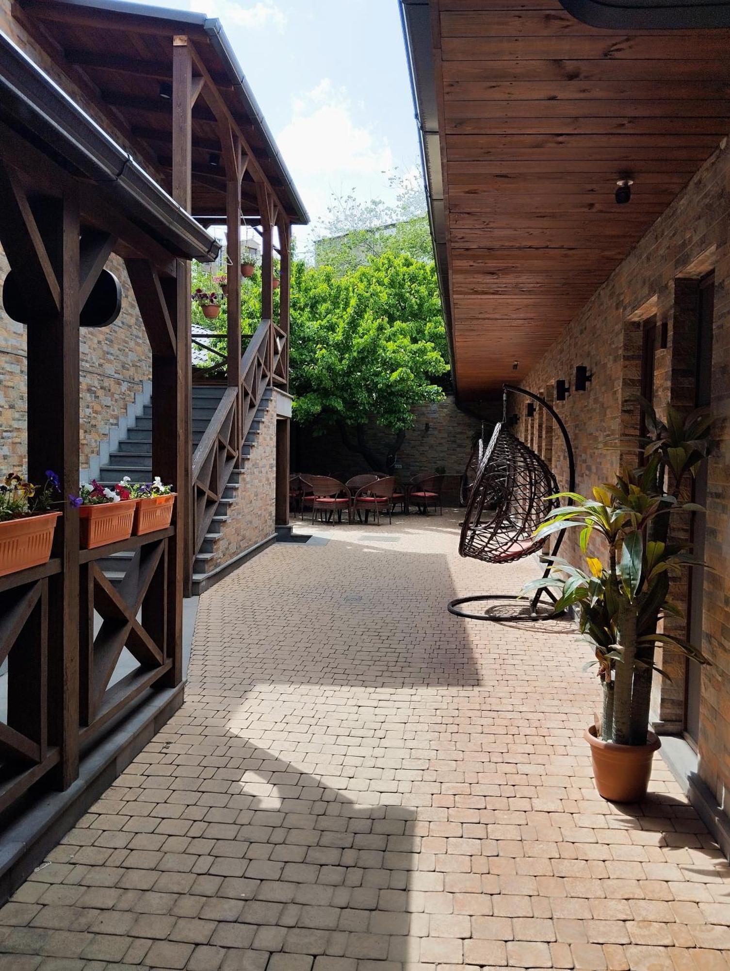 Boutique Living Hotel Yerevan Luaran gambar